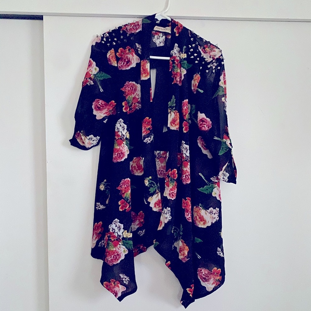 Reverse sheer kimono